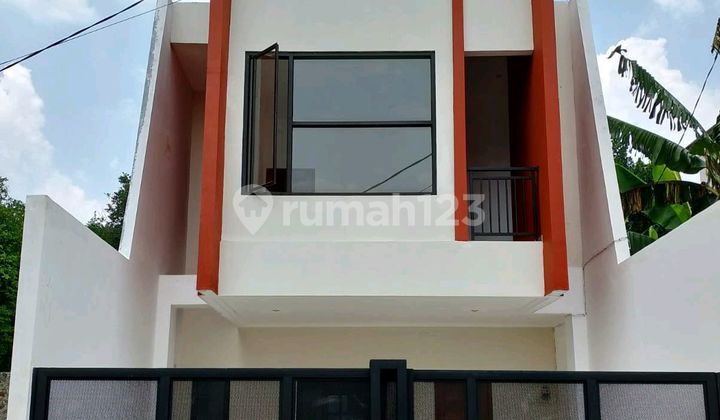 2-Storey House Ready to Occupancy, Flood-Free, East-Facing in Krukut, Depok 1