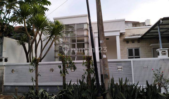 Rumah Sewa Dalam Komplek Bukit Cinere Indah, Lt. 250 M Semi Furnish 2