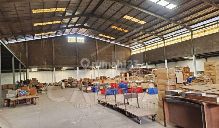 Di Sewa 2 Lantai Lokasi Mainroad Jln Peta, Bandung 8