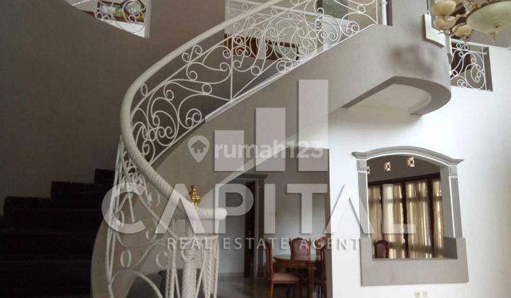 Rumah Cantik Dan Mewah di Parahiangan Villa 2