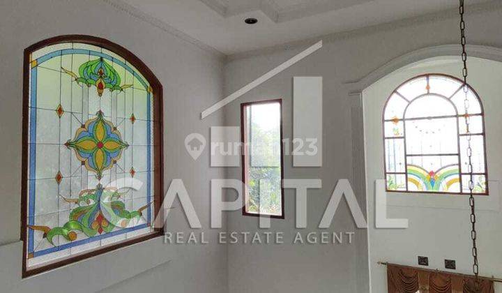 Rumah Cantik Dan Mewah di Parahiangan Villa 1