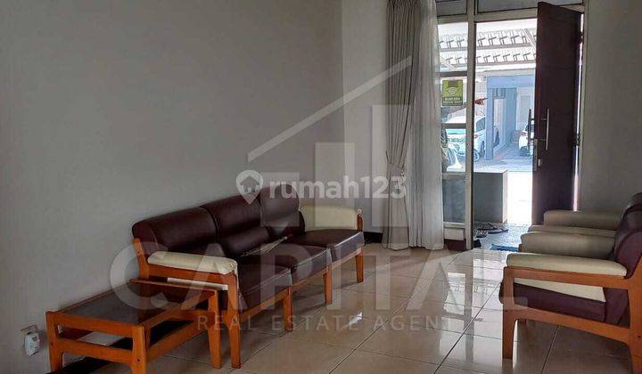 Rumah Mewah ini sudah Full Furnished, tinggal geret koper aja ada di tatar Ratnasasih Kota Baru Parahyangan  2