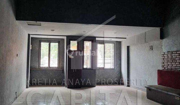 Ruko 2,5 Lantai Cocok Untuk Kantor Maupun Usaha Lainnya Lokasi Mainroad Cihampelas 2