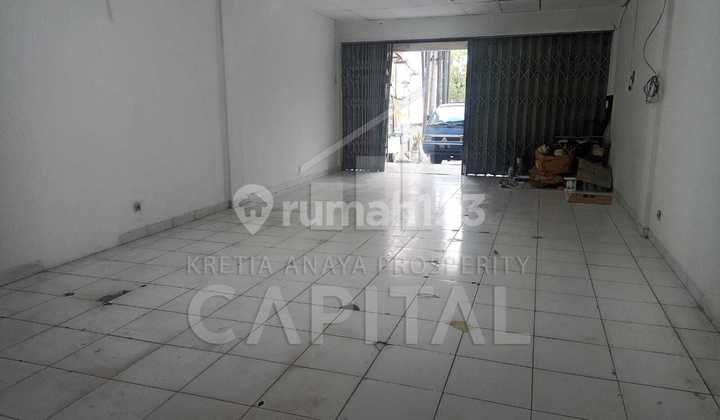 Ruko Siap Pakai 2 Lantai Dengan Lokasi Yang Strategis di Mekar Wangi Mainroad Ruko Siap Pakai 2 Lantai Dengan Lokasi Yang Strategis di Mekar Wangi Mainroad