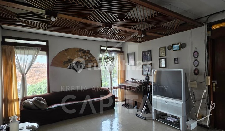 Turun Harga Rumah Besar Dan Luas Cocok Untuk Rumah Kost di Gegerkalong 2