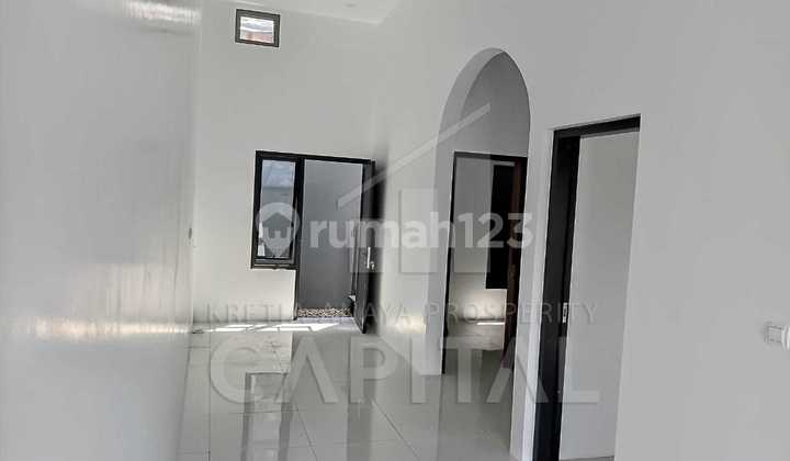 New Move-In Ready and Comfortable Homes in Sariwangi Bandung, 4 Units Available. 2