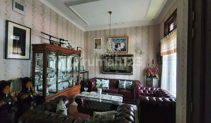 Rumah Mewah Dtengah Kota Sayap Riau