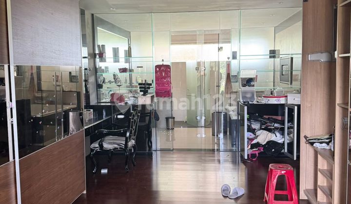 Villa. Resort Dago Pakar 4 Ktd Lingkungan Nyaman 2