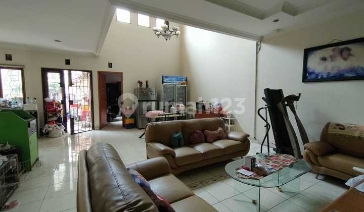 Turun.harga Lingkungan Mekarwangi Yg Tenang