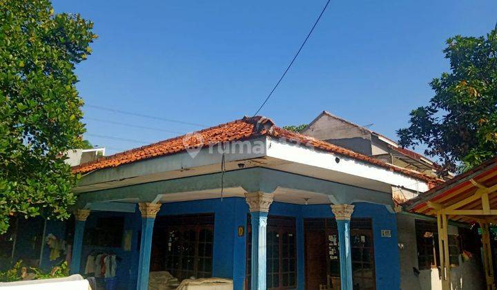 Dijual rumah hitungan tanah, 2,1 Milyar di Mampang Pancoran mas Depok
 2