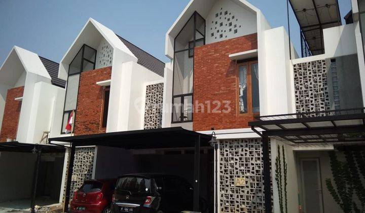 Rumah 2 Lantai, 2,6 Milyar di Tugu cimanggis depok  2