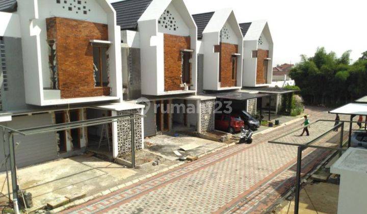 Rumah 2 Lantai, 2,6 Milyar di Tugu cimanggis depok  1