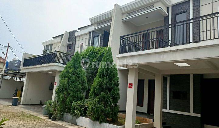 Townhouse 2 Lantai, 2,9 Milyar di Pasar minggu Jakarta selatan  2