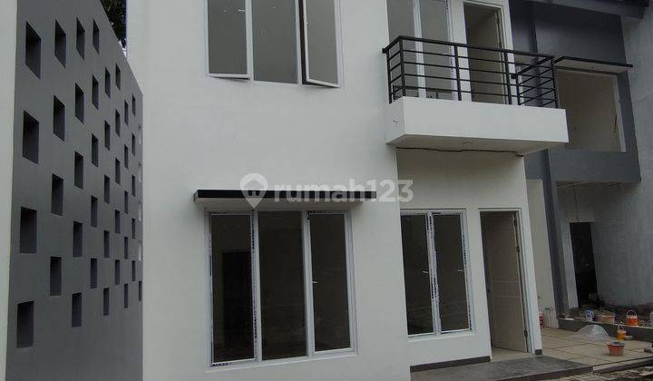 Brand New House Dijual Rumah Baru, Hunian Nyaman Design Kekinian 2