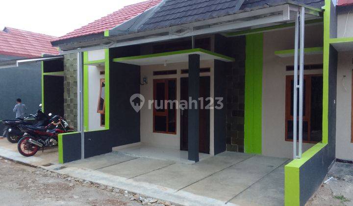 Rumah Bagus Unfurnished SHM di Jalan Duren Baru Poncol , Depok 2