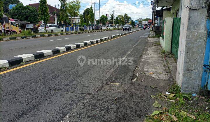 Tanah Pekarangan, Tepi Ringroad Maguwo, Yogyakarta  4