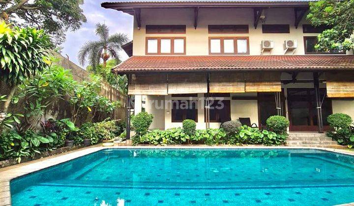 Dijual resort House Di Jl. Benda Raya Kemang 1