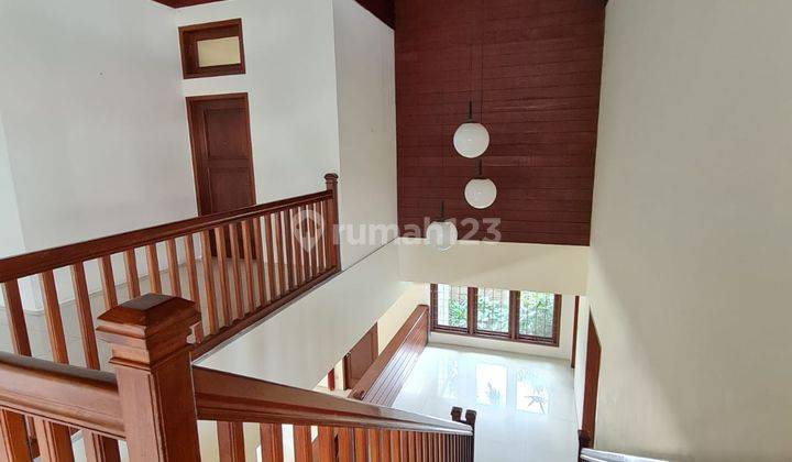 Dijual resort House Di Jl. Benda Raya Kemang 2