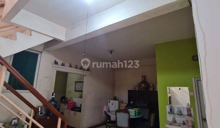 Rumah yang Cocok untuk Peruntukan Kos di Jl. Bendungan Hilir 2