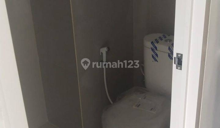 Aparte Apartemen Bailey's city Baru Unfurnished 4