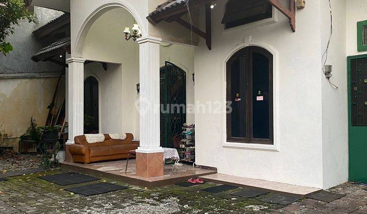 Rumah di Mampang Prapatan XVIII Butuh Renovasi 2