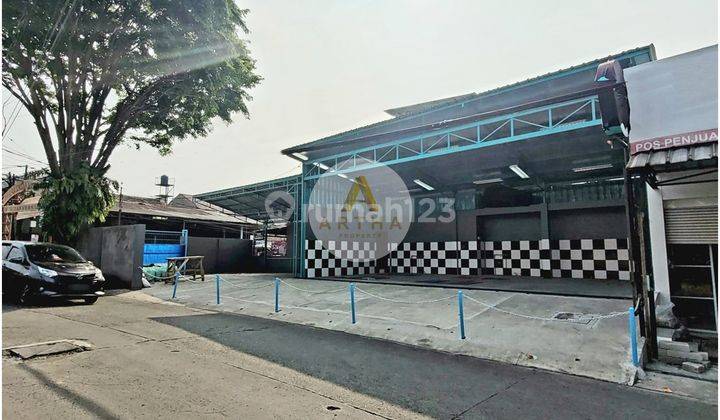 Tempat Usaha Cuci Mobil Babakan Sari Bandung 1