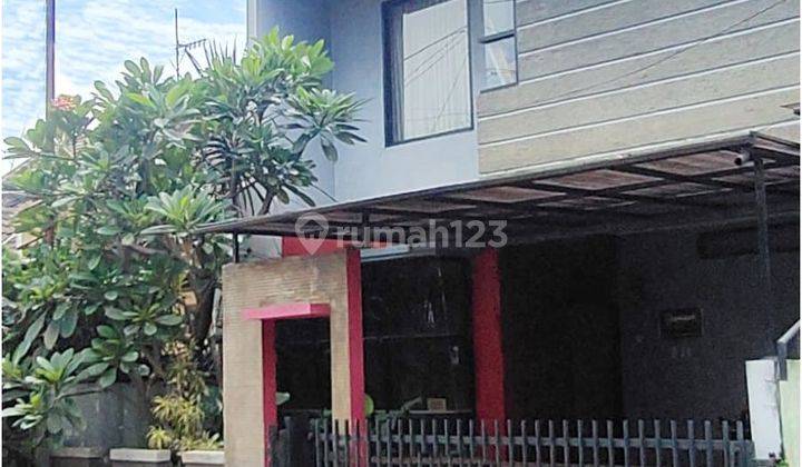 Rumah Antapani One Gate System Siap Huni  1