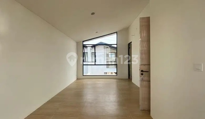 For Sale: Ready-to-Occupy Cendana Parc House in Lippo Karawaci, Curug Tangerang 2