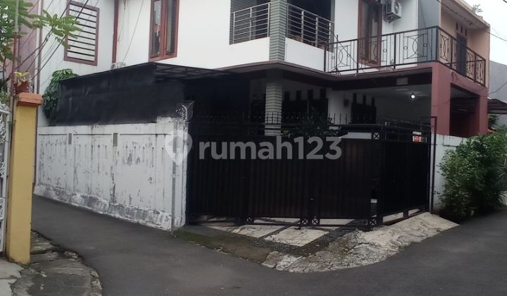 Dijual Rumah Hook Tebet Utara Jakarta Selatan