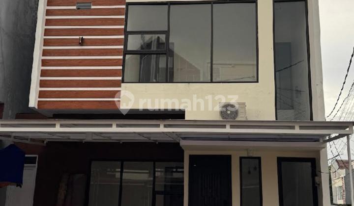 Dijual Rumah Brand New 2,5 Lantai Cimuning Townhouse, Bekasi Kota Dijual Rumah Brand New 2,5 Lantai Cimuning Townhouse, Bekasi Kota
