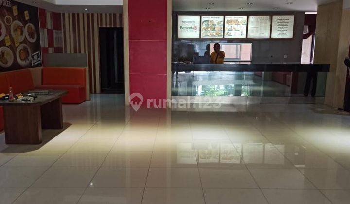 Gedung Ex Beranda 52, Kawasan Utama Cbd Bintaro Jaya 3