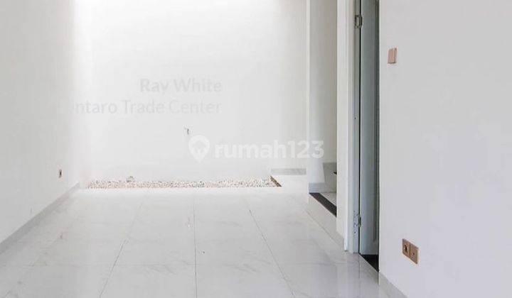 Rumah Modern, Rapih Dan Siap Huni Di Kawasan Bintaro Jaya  2