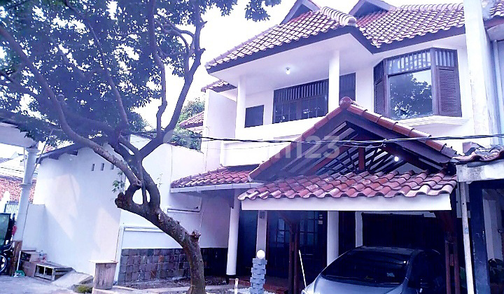 DiJual Rumah Siap Huni dan Lokasi Strategis @Villa Bintaro Asri, Ciputat 1