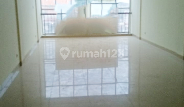 Ruko 3 Lantai Murah Siap Usaha, Strategis, Pinggir Jalan, Bintaro 3