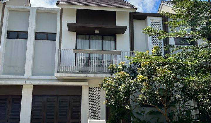 Rumah Summarecon Bandung Cynthia 8 Premium 1