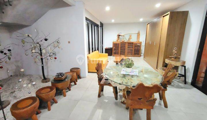 Dijual Rumah Lux Mewah Asri Cipaku Indah 9