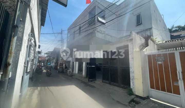 Auction of a Boarding House on Jl Luna, Bandung 1