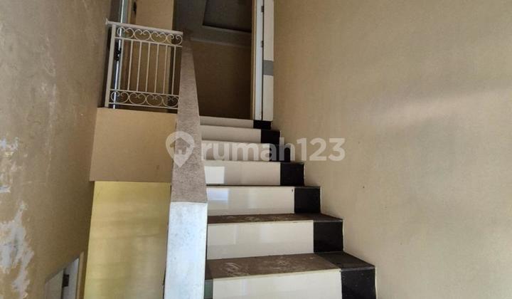 Lelang Rumah Jl Raya Lembang Gudang Kahuripan Bandung Barat 2