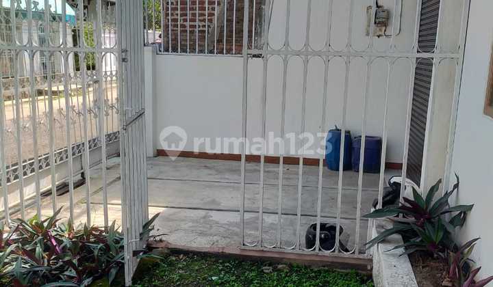 Dijual Rumah di Jalan Kembar Bandung Siap Huni