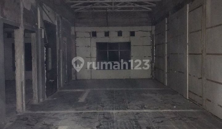 For Sale: Captain Hanafi Mainroad Shop House in Bandung, Ready to Use 1