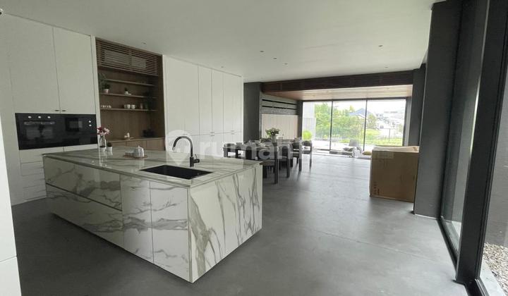 For Sale Lux Furnished House in Kota Baru Parahyangan