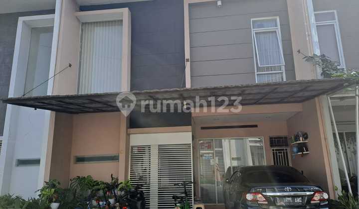 Dijual Rumah di Komp Nusa Indah Buah Batu Bandung