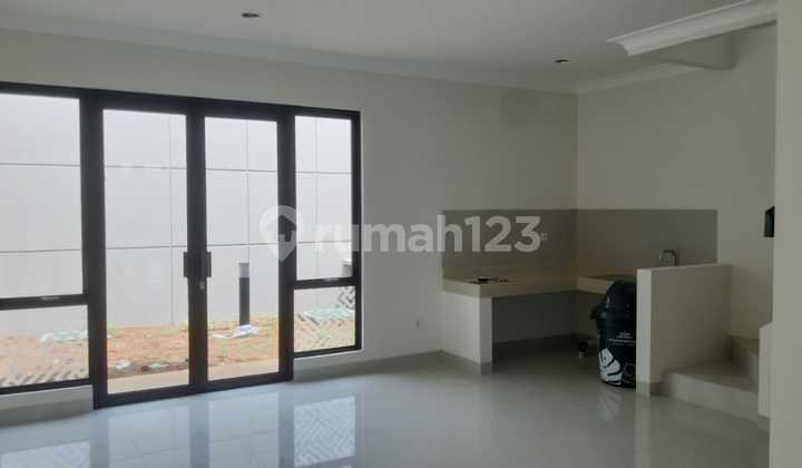 For Sale 2-Story House in Podomoro Park Bandung 2