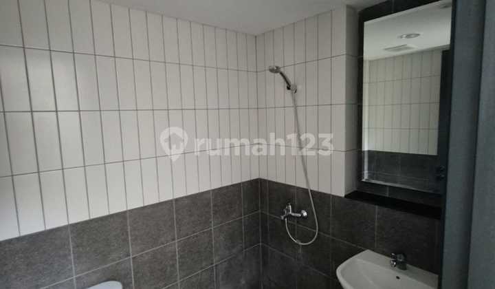 Dijual Rumah Minimalis Genova Summarecon Bandung 2