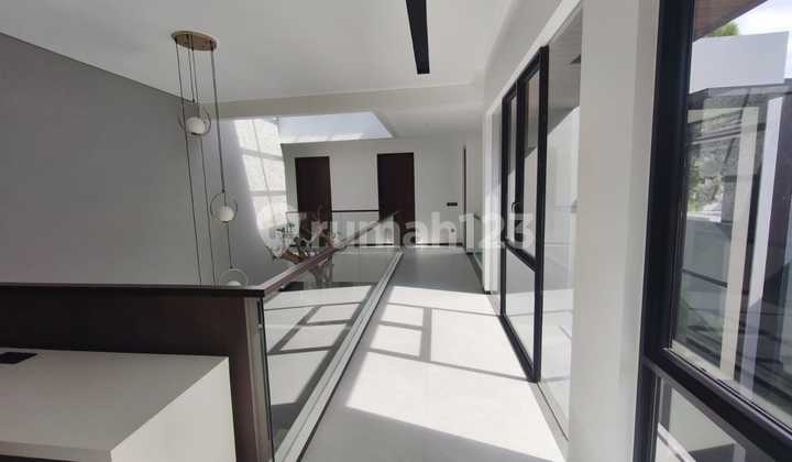 Dijual Rumah Lux Rambutkasih Kota Baru Parahyangan Furnished