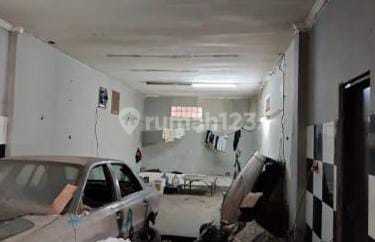 Auction of Strategic Shop House in Soekarno Hatta, Bandung 2