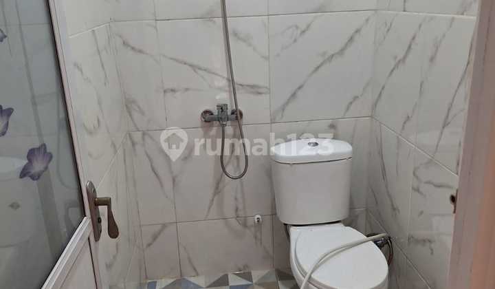 Modern Minimalist and Lush Ready-to-Occupy House in Bintaro.