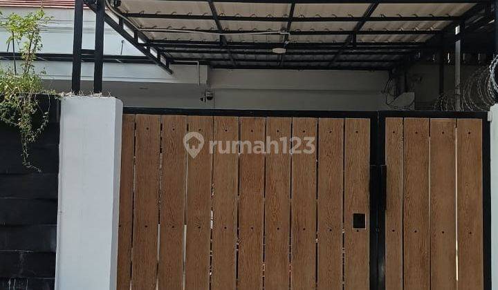 Rumah Cantik Siap Huni Lokasi Premium & Strategis @Panglima Polim 2