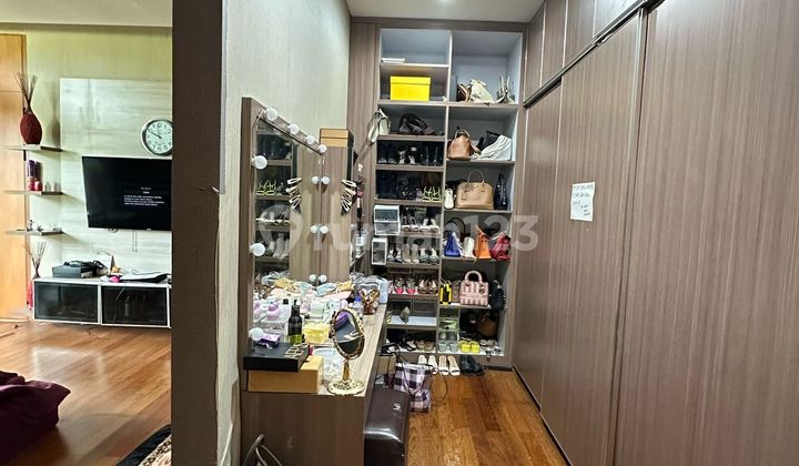 Rumah Megah Modern Siap Huni dan Hunian Nyaman @Sektor 9, Bintaro.