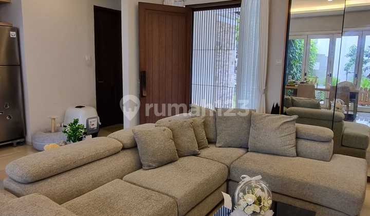 Rumah 2 Lantai Siap Huni dengan Hunian Nyaman dan Asri @Lebak Bulus, Jakarta Selatan